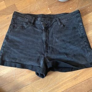 American Eagle Outfitters— Highest Rise Mom Shorts— Size 14